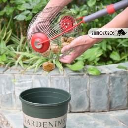 Bagaimana cara mengumpulkan buah yang jatuh dengan cepat?