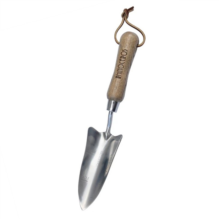 Alat transplanter tanaman